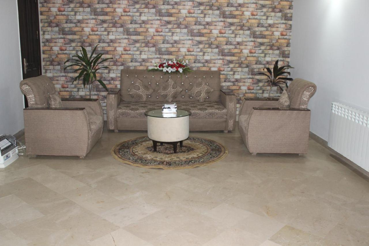 Royal Luxus Guest House Ισλαμαμπάντ Εξωτερικό φωτογραφία
