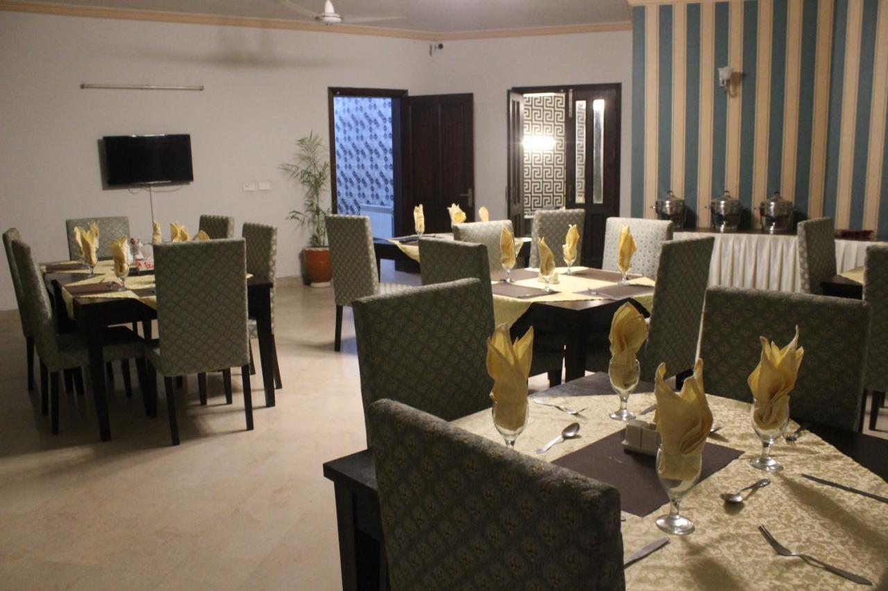 Royal Luxus Guest House Ισλαμαμπάντ Εξωτερικό φωτογραφία