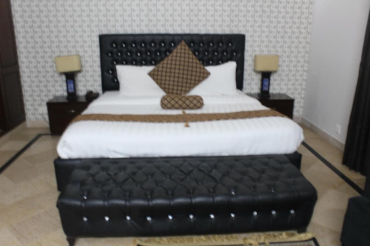 Royal Luxus Guest House Ισλαμαμπάντ Εξωτερικό φωτογραφία